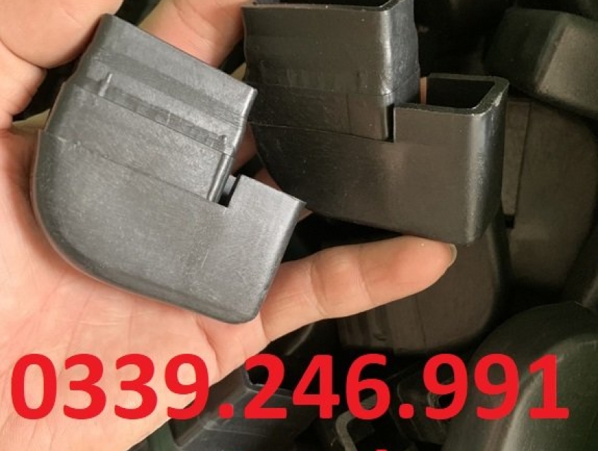 Nút bịt đầu chân bàn học sinh giá tốt