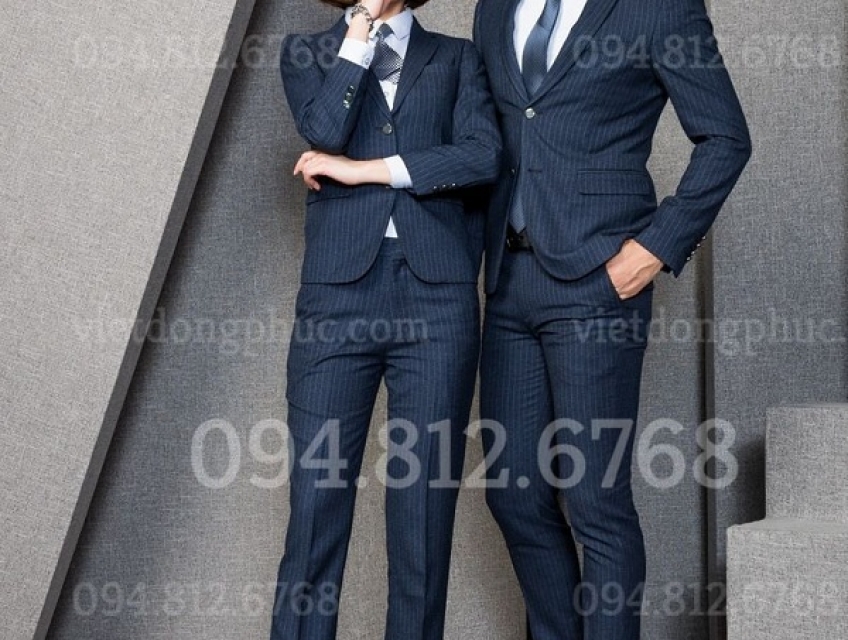 Mẫu đồng phục quản lý cao cấp, giúp mặc đẹp, không bao giờ lỗi mốt