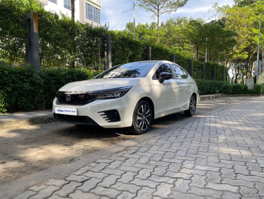 THUÊ XE 10 NGÀY TẶNG 1 NGÀY TẾT 2024