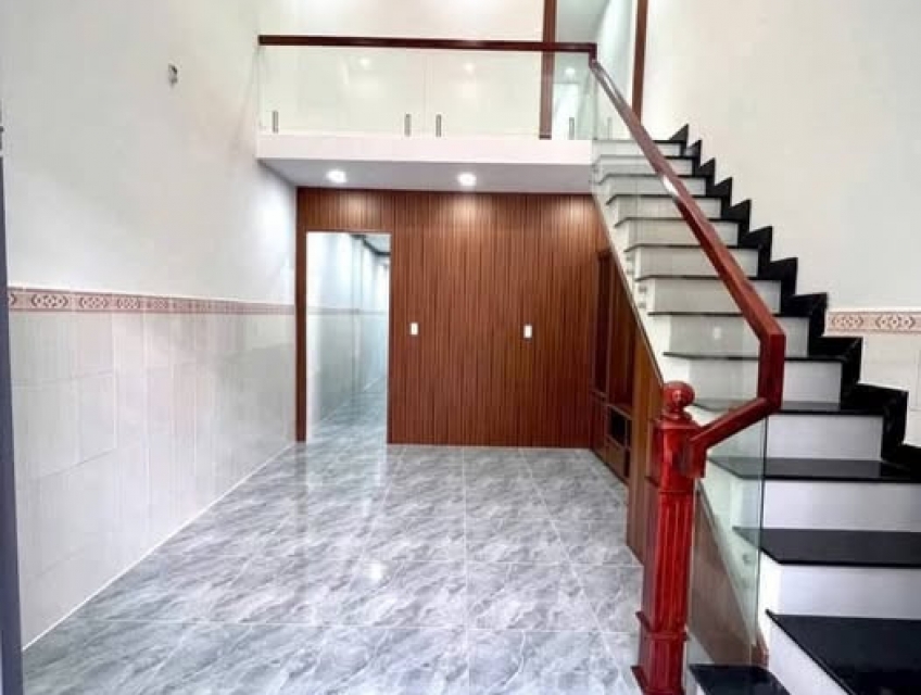 NhaTotVinhLoc.Com - Bán nhà kế bên Ngã 5 Vĩnh Lộc hẻm thông