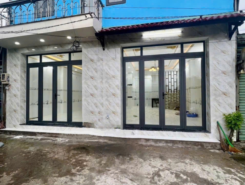 NhaTotVinhLoc.Com - Bán nhà ngộp căn đôi giá chỉ bằng 1 căn. 8x10