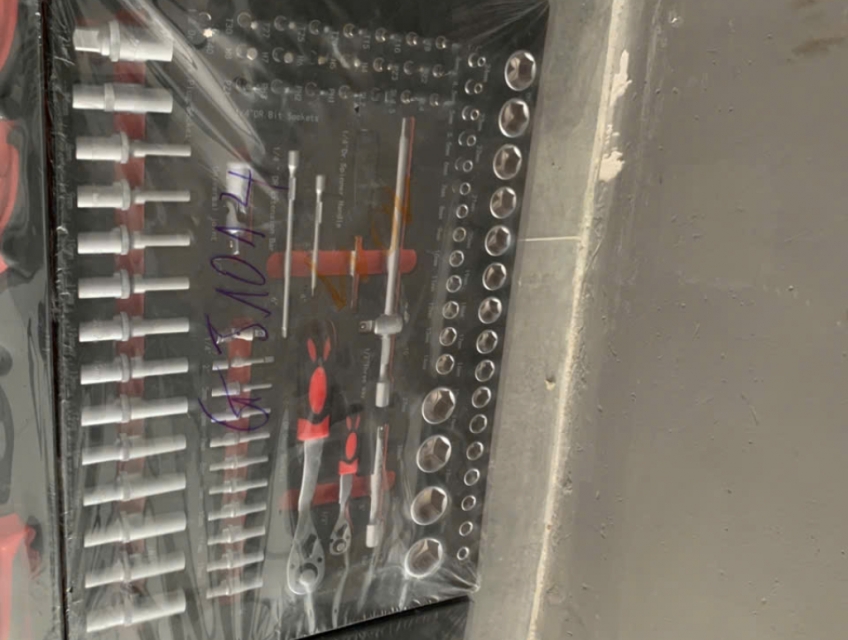 Lưu ý khi sử dụng khay dụng cụ cầm tay