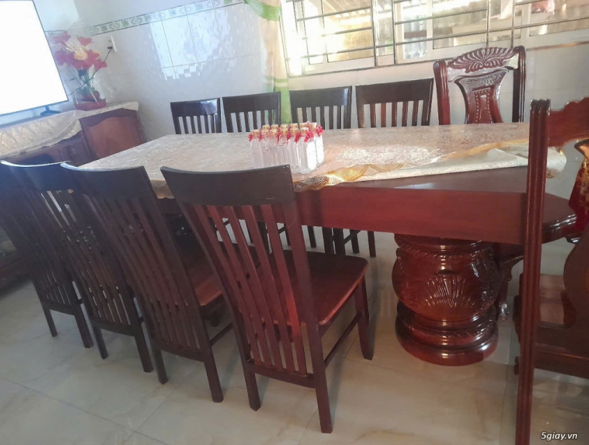 Bán bộ bàn ghế gỗ đỏ cao cấp, giá chỉ 55 triệu (bao ship toàn quốc)