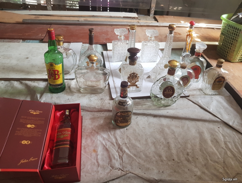 Thanh lý vỏ chay rượu ngoại cho anh em mùa về trưng bài