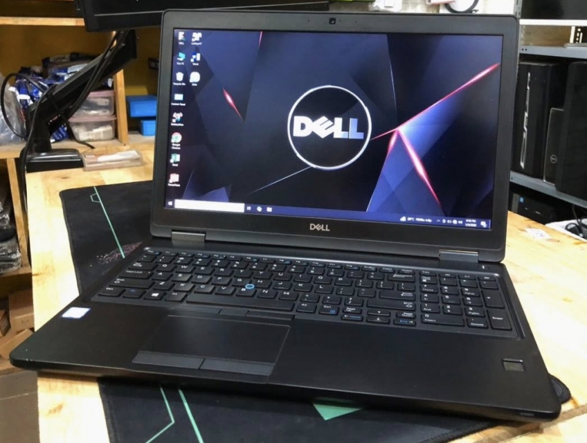 Dell Precision 3530 Core i5-8400H Ram 8G SSD 256GB VGA Rời Quadro P600