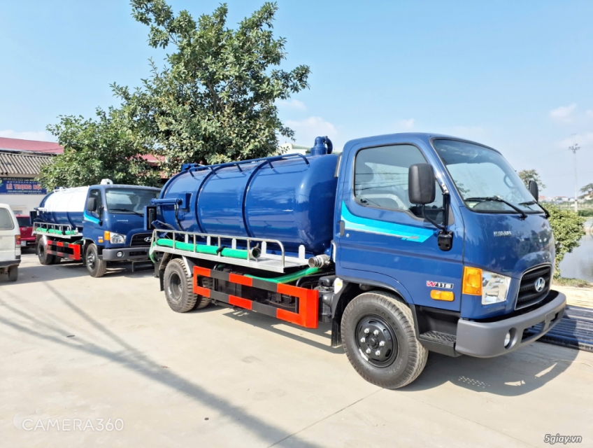 Cần bán ; Xe hút chất thải HuynDai 6 khối