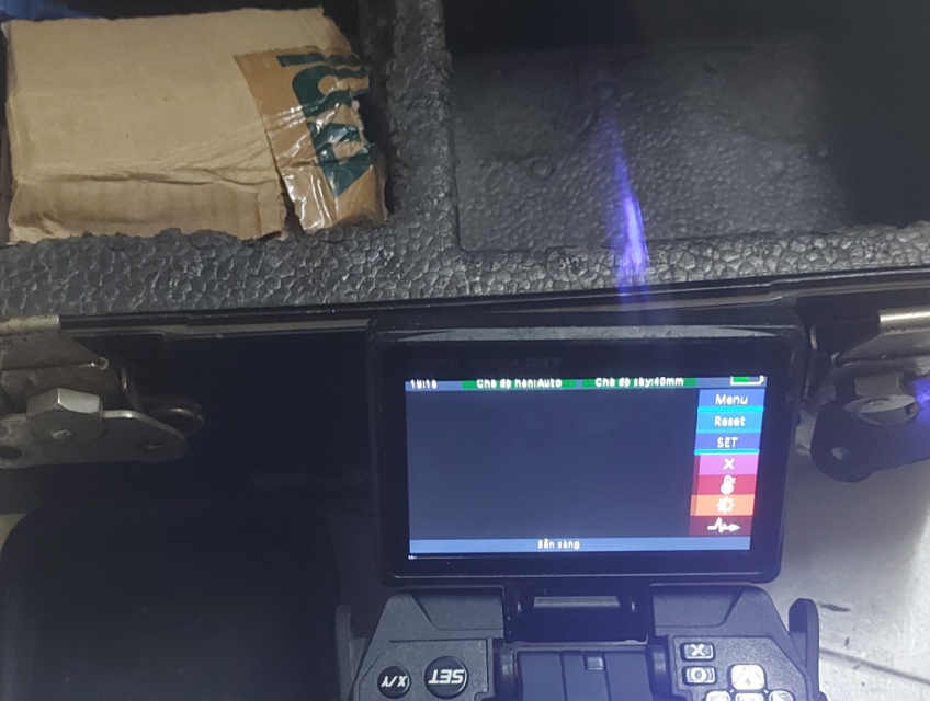 máy hàn cáp quang Acuteq ATS-A4