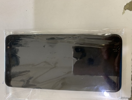 bán samsung a6plus màu xanh công ty ko trày ko móp đẹp keng