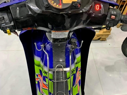 Satria 2000 HQCN sang tên 1 nốt nhạc bao kí rút toàn quốc