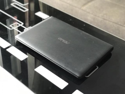 Asus X452 Core i3-4030U Ram 2G Hdd 500G