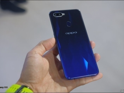 Cần Bán ĐT Oppo F9 mới 99.99% full box
