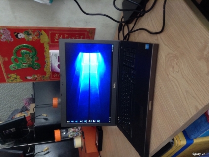 cần bán dell m6800 siêu phẩm keng đẹp, bh đầy đủ cho ae