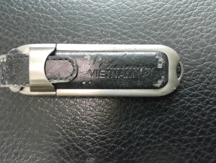 USB vỏ thép không rỉ, chưa dùng, End: 23h 05/02/20