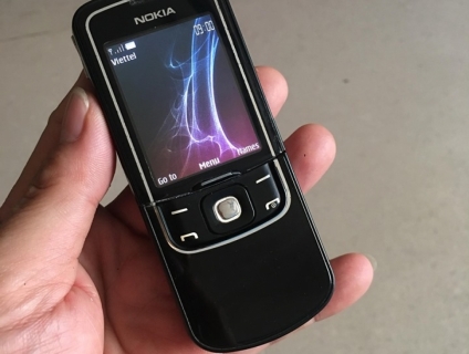 Nokia 8600 luna zin - giá hạt dẽ