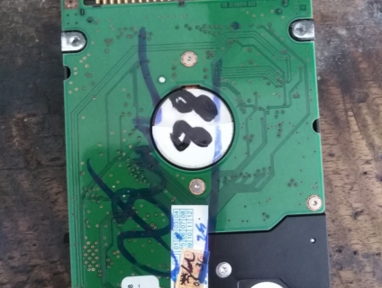 Rã xác cái lap cùi bán vài món lk