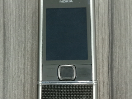 Nokia 8800 Carbon arte BÁN...