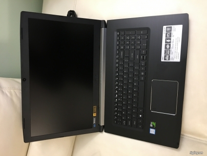 Bán laptop cấu hình mạnh Acer 17 inches, chưa sử dụng