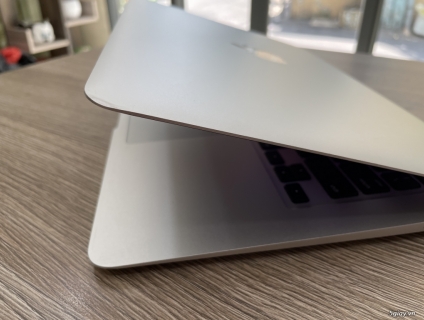 Macbook Air 2015 Intel Core i5 4GB 128GB