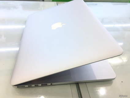 Macbook Pro MJLU2 2015 i7 2.8ghz / ram 16gb/ ssd 1T/ vga like new