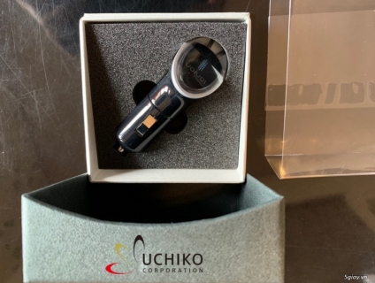 Máy khử mùi ô tô cao cấp Nhật Bản IONION