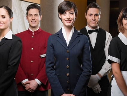 Làm thế nào để quản lý nhân viên khách sạn hiệu quả?