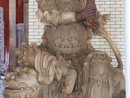 Thỉnh tượng Hộ Pháp