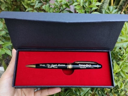 Bút kim loại in logo