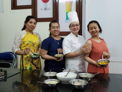 Nấu cháo dinh dưỡng mở quán tại đà nẵng