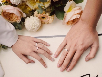 Con gái nên đeo nhẫn cưới ngón nào - Ngọt ngào thắm nồng ngày thành hô