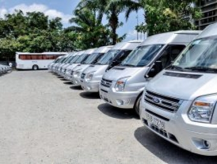 Thuê Xe 16 Chỗ Hỗ Trợ Bất Động Sản Tại TPHCM