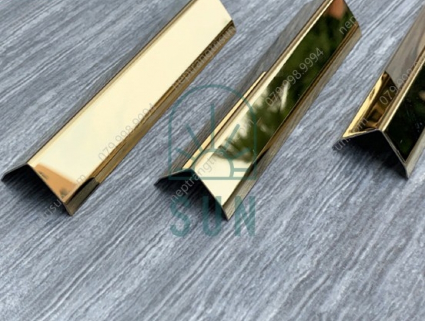 Nẹp V trang trí nội thất bằng inox 304