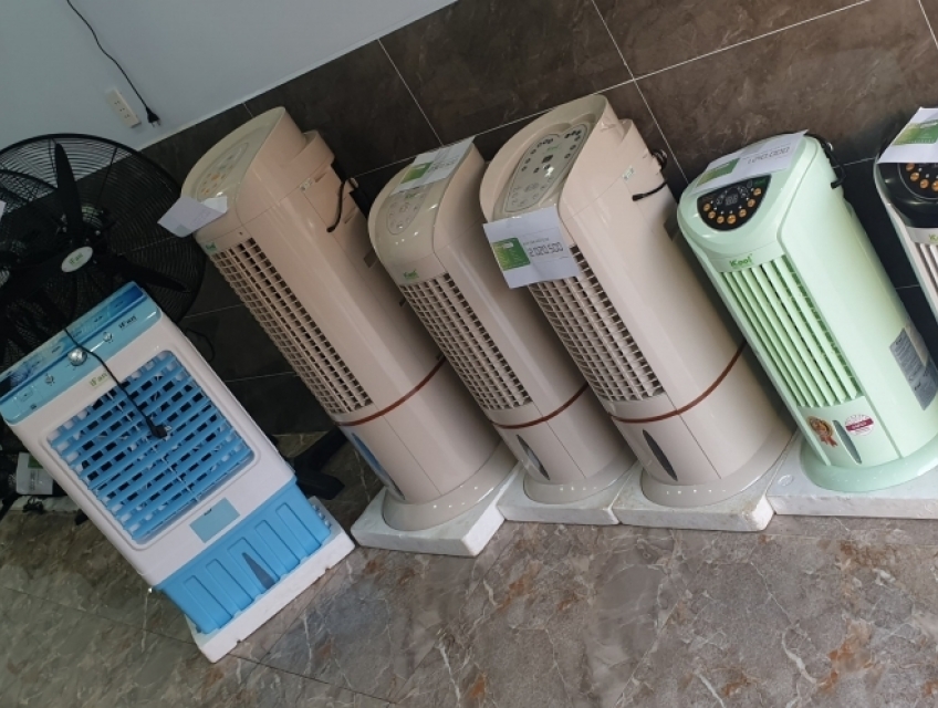 Trả Mặt Bằng Thanh Lý Quạt Ifan và Icool tại Showoroom Giá Tốt