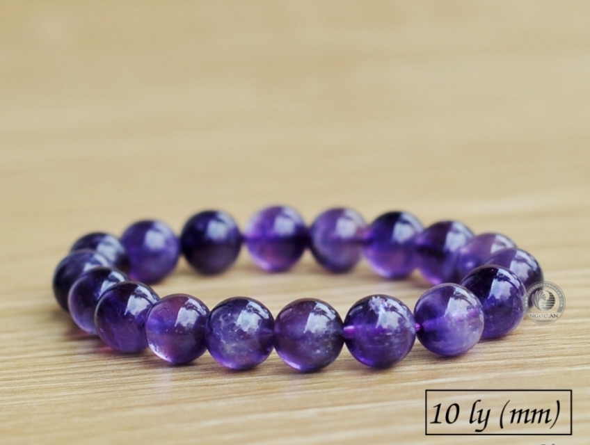 Vòng tay đá thạch anh tím