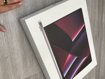 Macbook pro 16 inch 2023 M2 max 38C GPU / 96G Ram / SSD 4TB new 100%