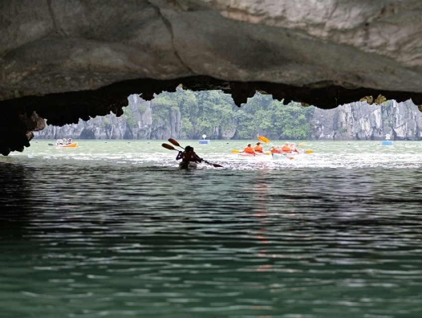 DU THUYỀN 5 SAO STELLA OF THE SEAS LAN HẠ 2 NGÀY 1 ĐÊM
