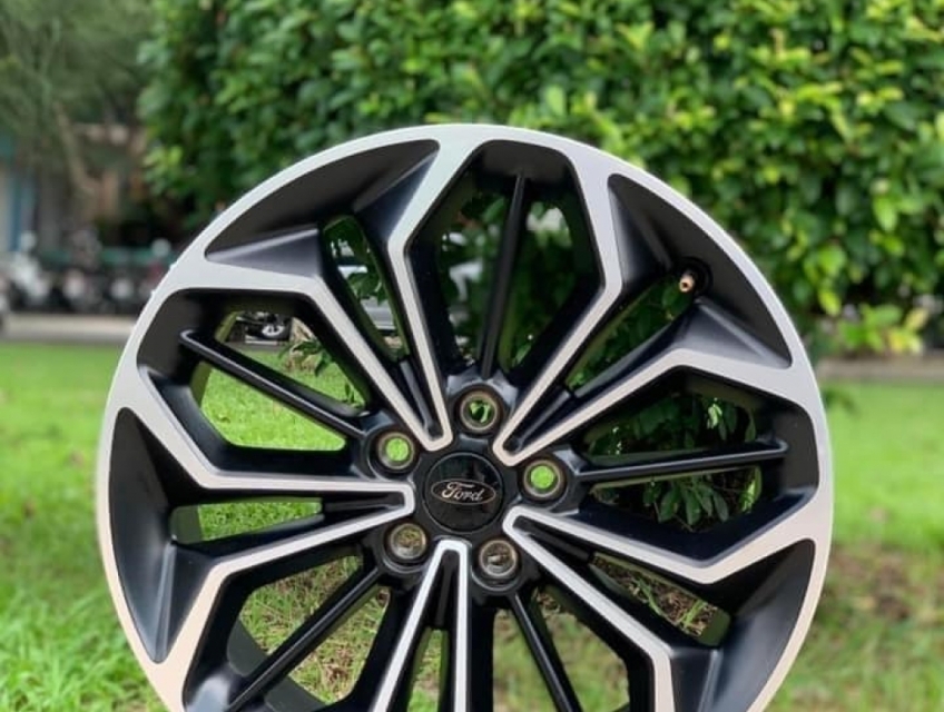 mâm Zin Focus 18 inch tháo xe, mâm đẹp ko cong vênh