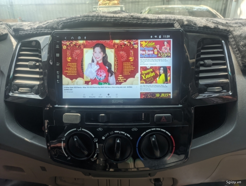 Màn hình android xe hơi Oledpro giá rẻ