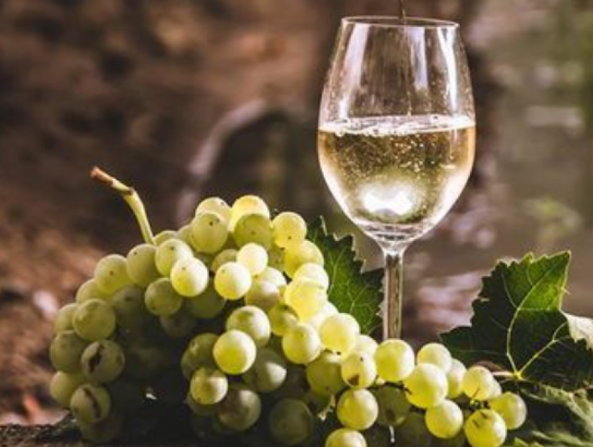 Rượu vang ngọt nhập khẩu chính hãng