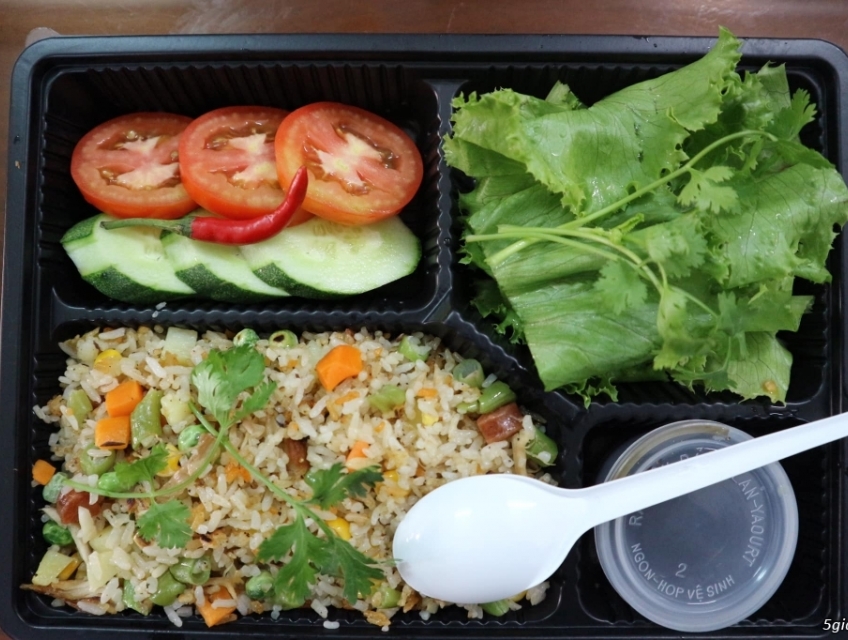 Hộp Cơm 4 Ngăn Dùng 1 Lần Bình Dương HT25