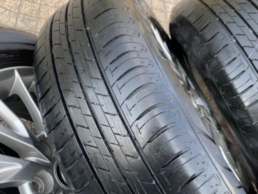 Thanh lý mâm R16 kèm vỏ 205.65R16 lắp vừa Camry, Mazda3,6, Innova...