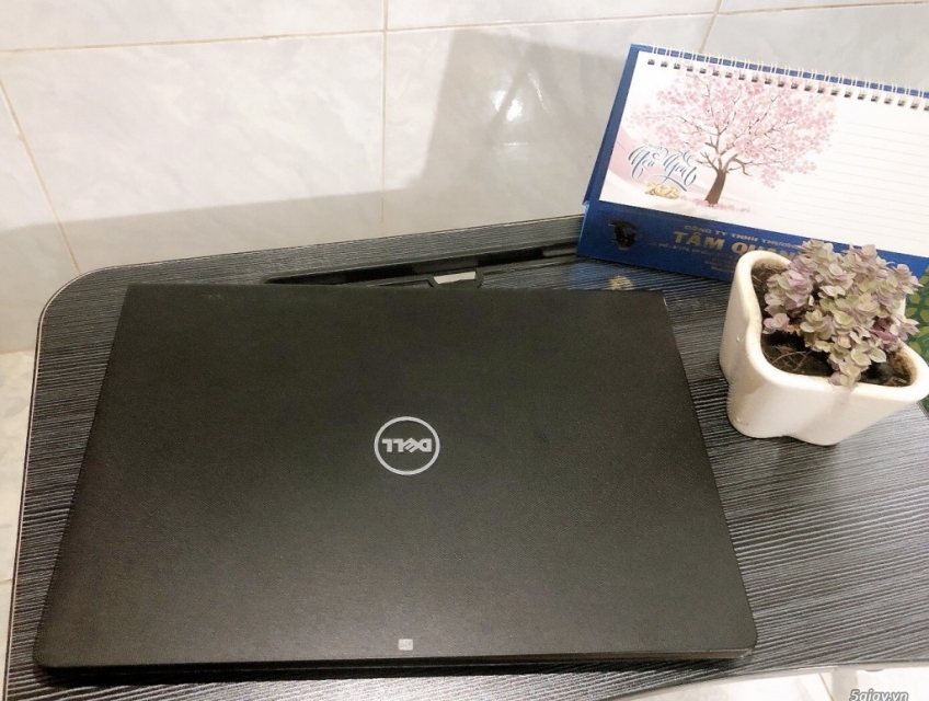 [HCM] DEll Vostro 3578 Gen 8 - i5 500gb ssd card AMD 95%