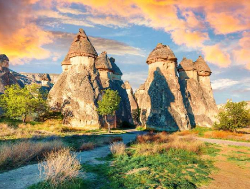 Cappadocia ở đâu? Khám phá thành phố khinh khí cầu