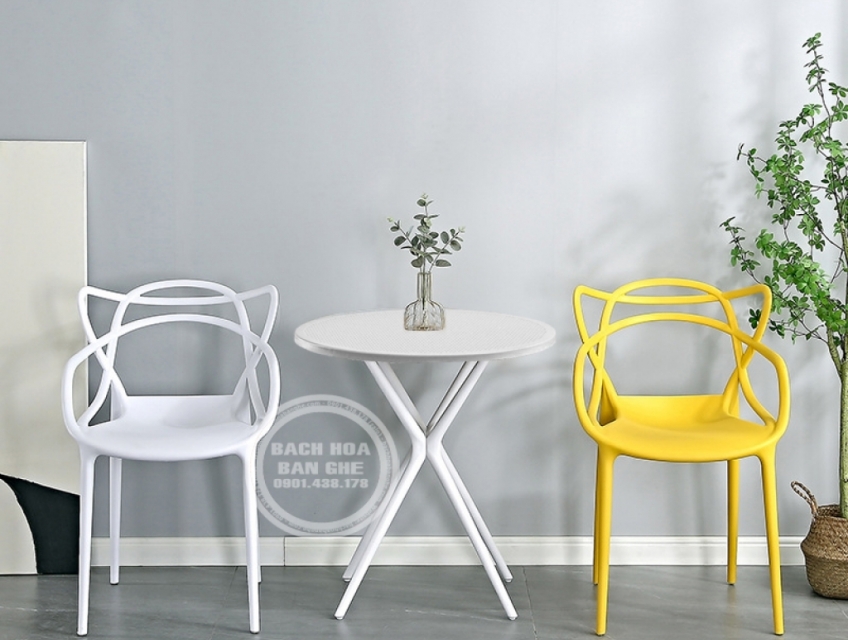Bàn nhựa ghế nhựa cho ban công, sân thượng, cafe sân vườn