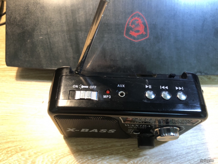 Đài Radio FM Waxiba X Bass nghe tốt AM, FM, USB - 100k