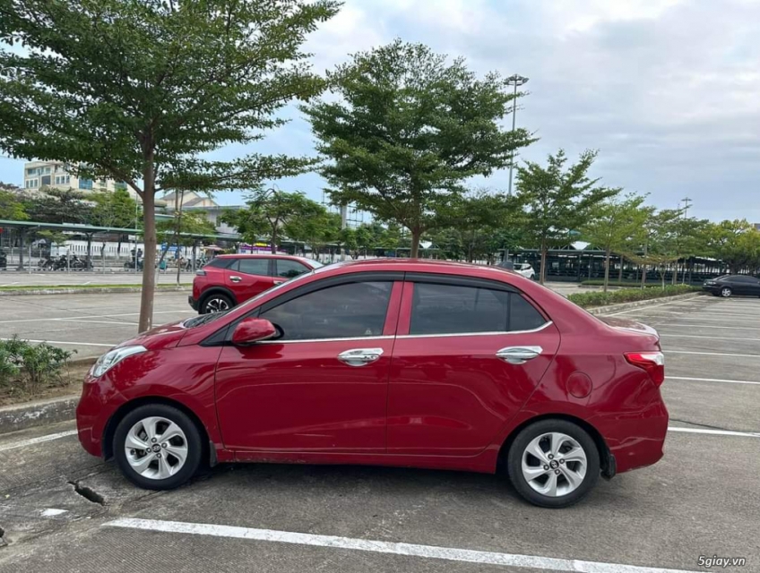 THUÊ XE TỰ LÁI, CÓ TÀI