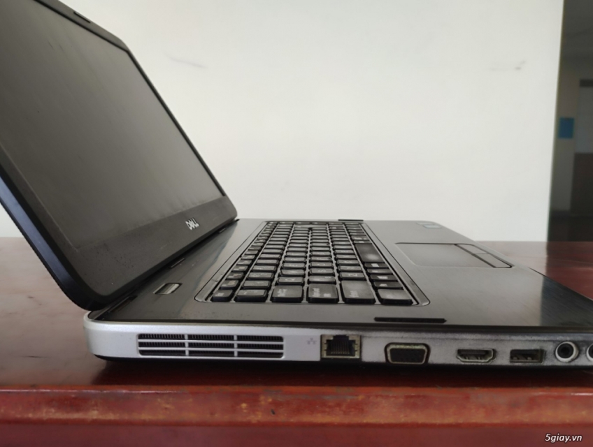 Dell Vostro 2520 i5/3230M, 8GB, SSD 256GB, 15.6'