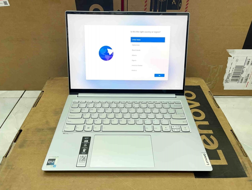 LENOVO Slim 7: Core i7 1260P/16G/1T SSD/14in IPS 3K 90Hz Touch/còn BH!