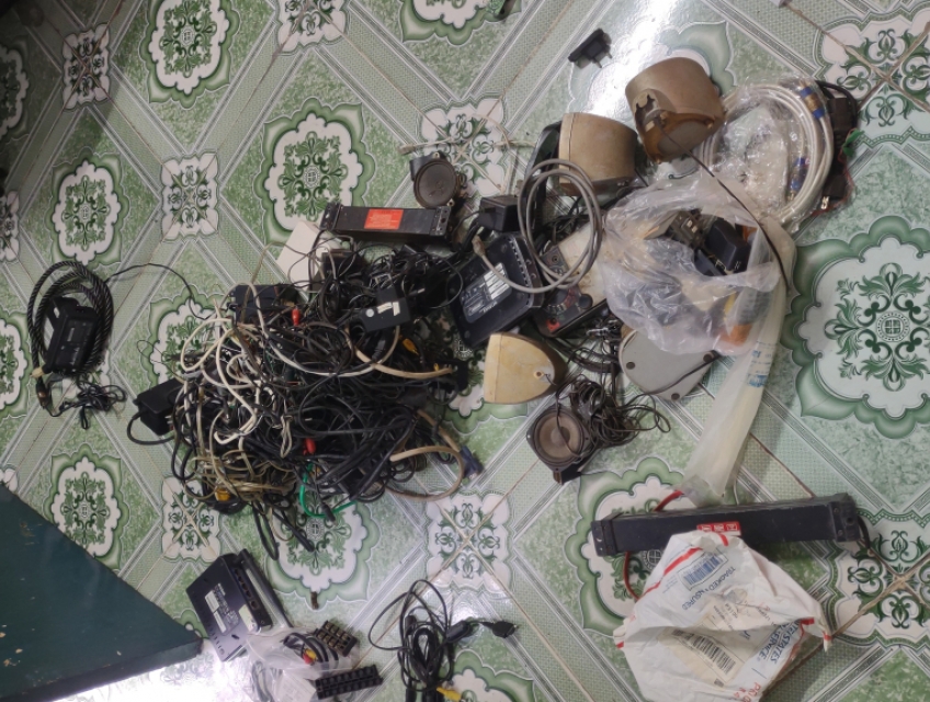 đồ linh tinh cho anh em nào cần