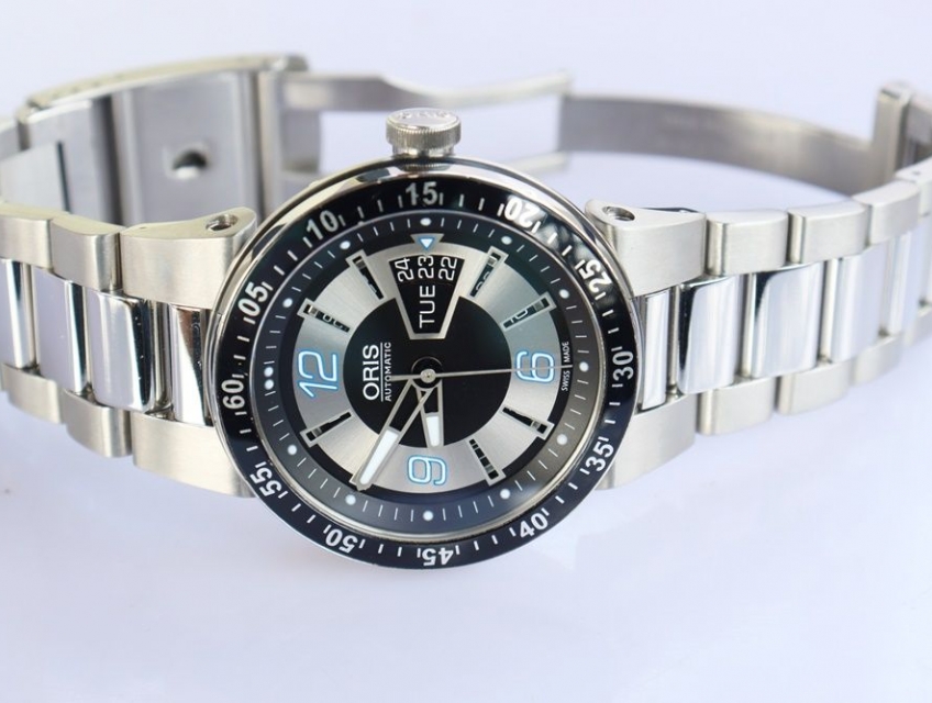 Đồng Hồ Nam : Oris WilliamsF1 Team Day Date ( Bản Kỷ Niệm )