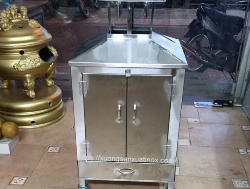 Lò đốt vàng mã inox có bánh xe có ưu điểm gì?